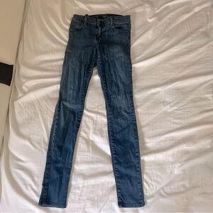 JBRAND ICONIC DARK BLUE SUPER SKINNY JEANS